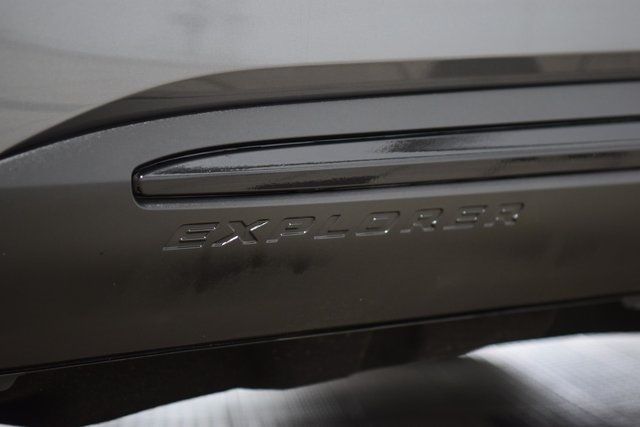 2022 Ford Explorer XLT 4WD - 22924859 - 26