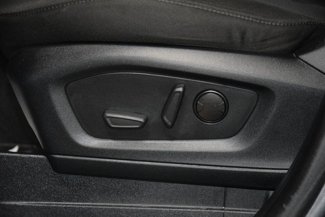 2022 Ford Explorer XLT 4WD - 22924859 - 39