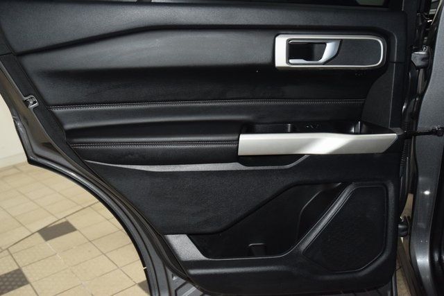 2022 Ford Explorer XLT 4WD - 22924859 - 41