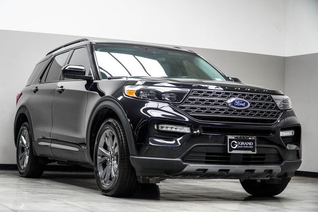 2022 Ford Explorer XLT 4WD - 23006539 - 3