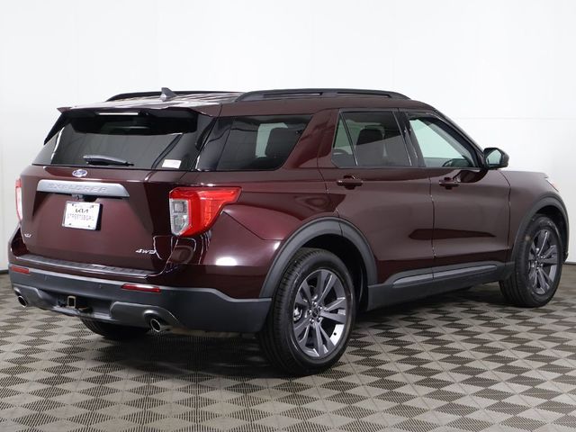 2022 Ford Explorer XLT 4WD - 23040129 - 11