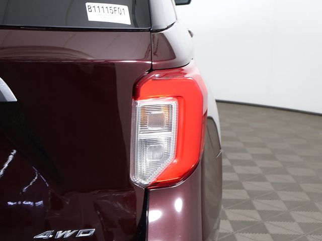 2022 Ford Explorer XLT 4WD - 23040129 - 17