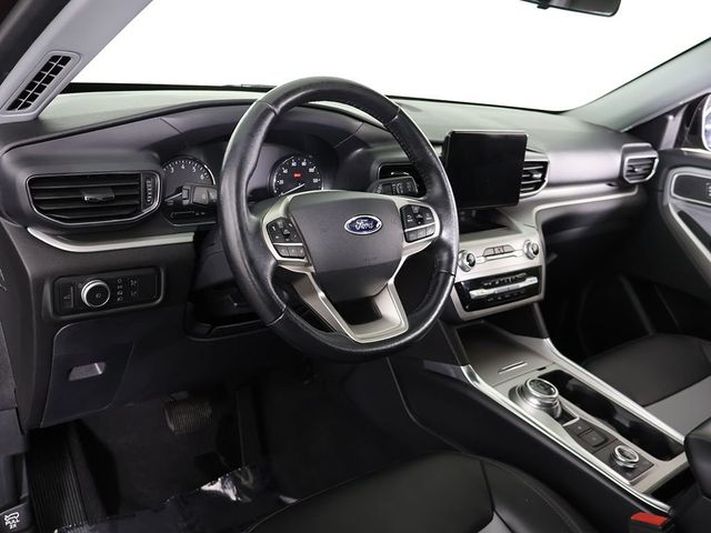 2022 Ford Explorer XLT 4WD - 23040129 - 29