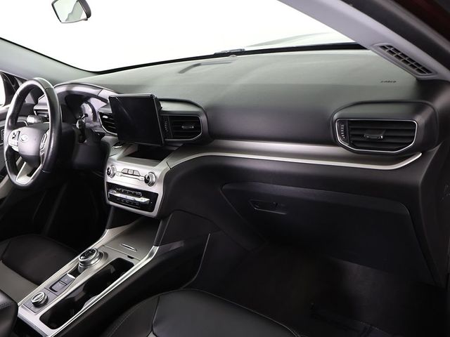 2022 Ford Explorer XLT 4WD - 23040129 - 30