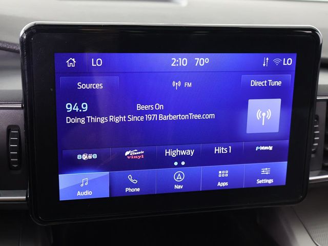 2022 Ford Explorer XLT 4WD - 23040129 - 51