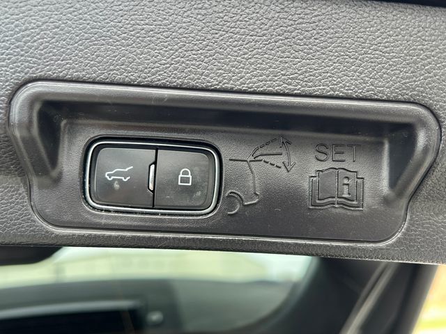 2022 Ford Explorer XLT 4WD - 23006322 - 18