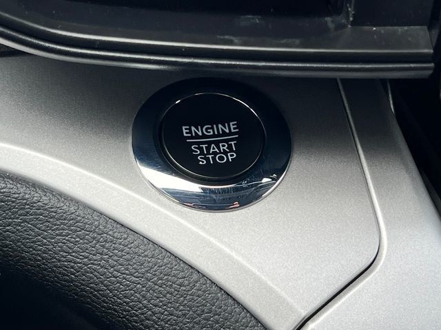 2022 Ford Explorer XLT 4WD - 23006322 - 29