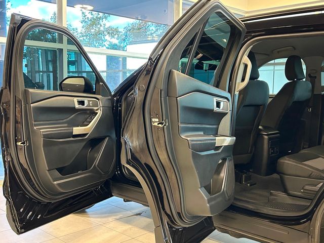 2022 Ford Explorer XLT 4WD - 22905309 - 17