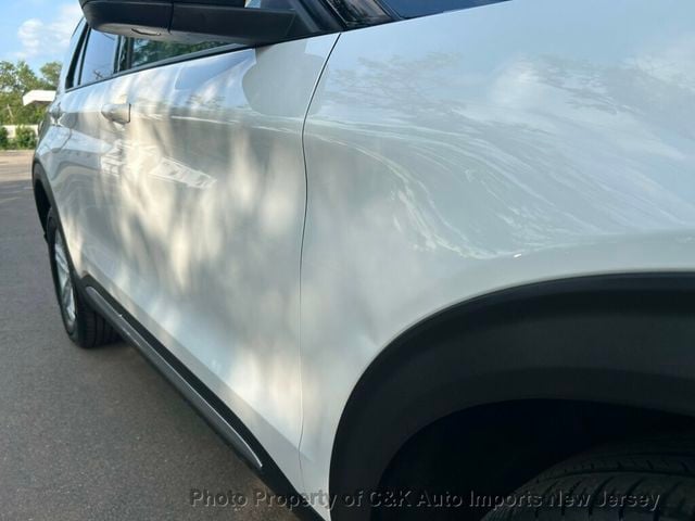 2022 Ford Explorer XLT 4WD - 23056125 - 21