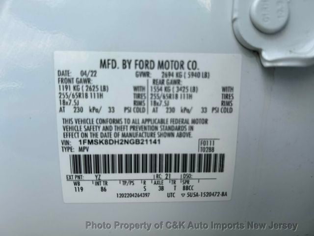 2022 Ford Explorer XLT 4WD - 23056125 - 28