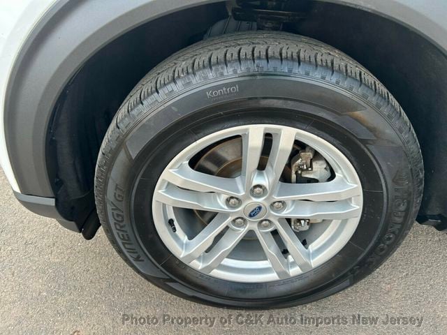 2022 Ford Explorer XLT 4WD - 23056125 - 33