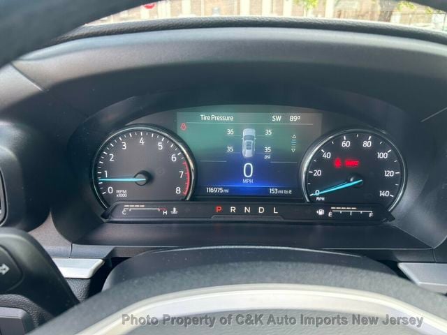 2022 Ford Explorer XLT 4WD - 23056125 - 43