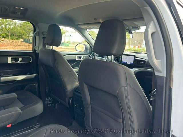 2022 Ford Explorer XLT 4WD - 23056125 - 53
