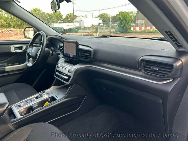 2022 Ford Explorer XLT 4WD - 23056125 - 59