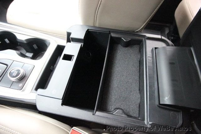 2022 Ford Explorer XLT 4WD - 22912955 - 25