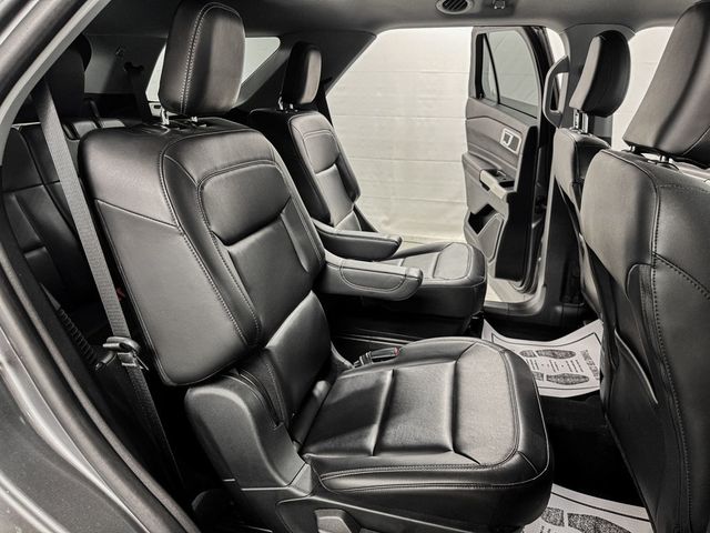 2022 Ford Explorer XLT 4WD - 23079339 - 11