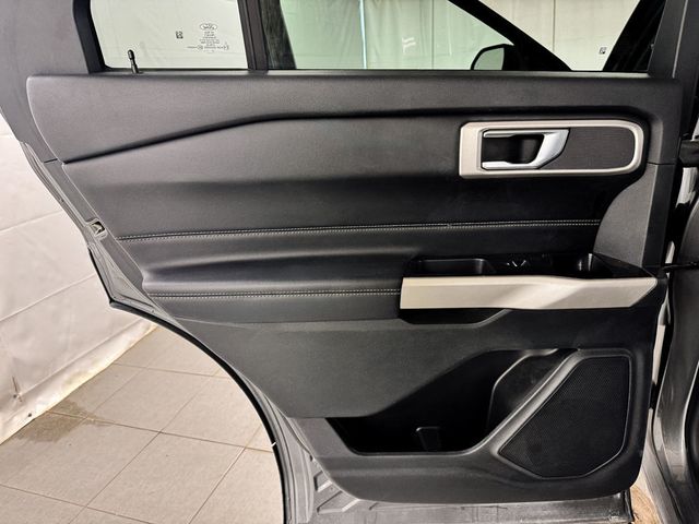 2022 Ford Explorer XLT 4WD - 23079339 - 16