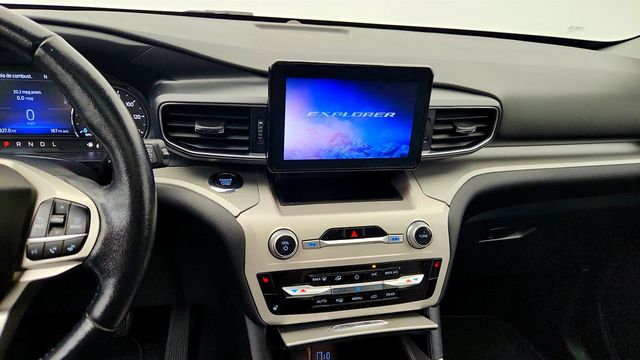 2022 Ford Explorer XLT 4WD w/ Equipment 202A, Sport Appearance, Twin Panel Moonroof - 23006177 - 17