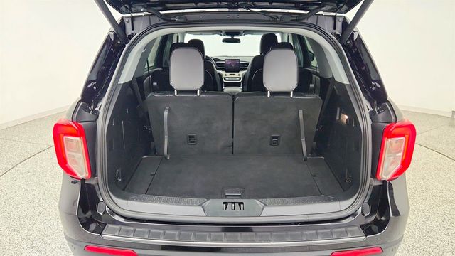 2022 Ford Explorer XLT 4WD w/ Equipment 202A, Sport Appearance, Twin Panel Moonroof - 23006177 - 21