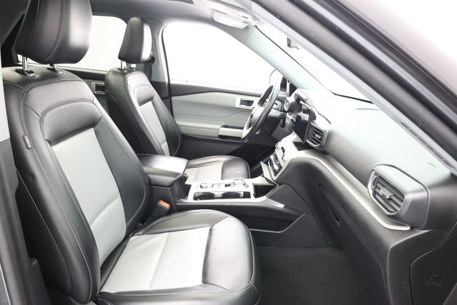 2022 Ford Explorer XLT 4WD with Equip. 202A, Twin Panel Moonroof & Sport Appearance - 22937501 - 21