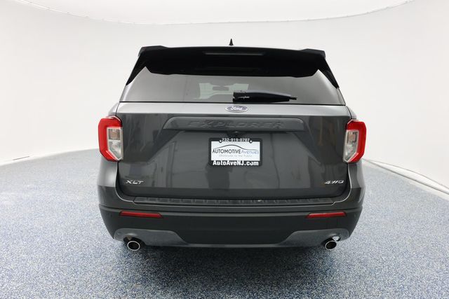 2022 Ford Explorer XLT 4WD with Equip. 202A, Twin Panel Moonroof & Sport Appearance - 22937501 - 3