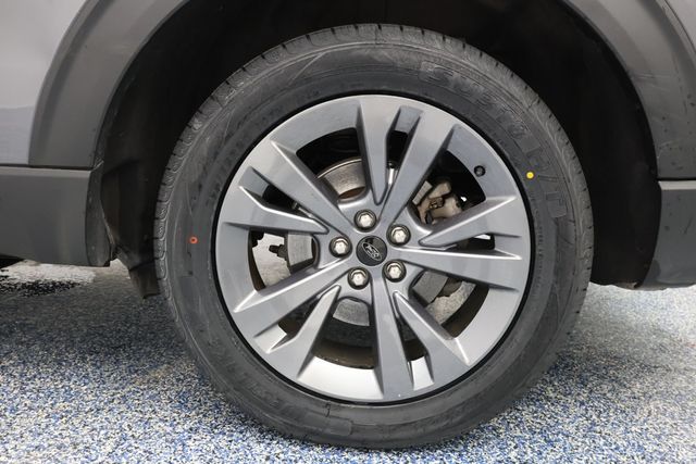 2022 Ford Explorer XLT 4WD with Equip. 202A, Twin Panel Moonroof & Sport Appearance - 22937501 - 5