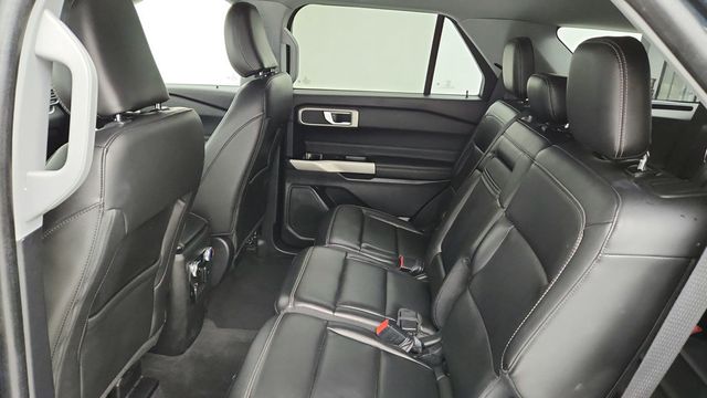 2022 Ford Explorer XLT 4WD with Equipment 202A & Ford Co-Pilot360 Assist+ - 22946156 - 21