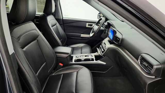 2022 Ford Explorer XLT 4WD with Equipment 202A & Ford Co-Pilot360 Assist+ - 22946156 - 25