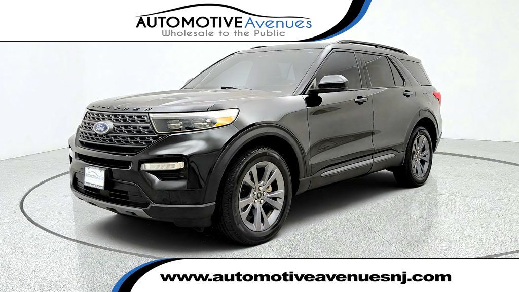 2022 Ford Explorer XLT 4WD w/ Sport Appearance Pkg, Moonroof & Co-Pilot360 Assist+ - 23088802 | Video 1