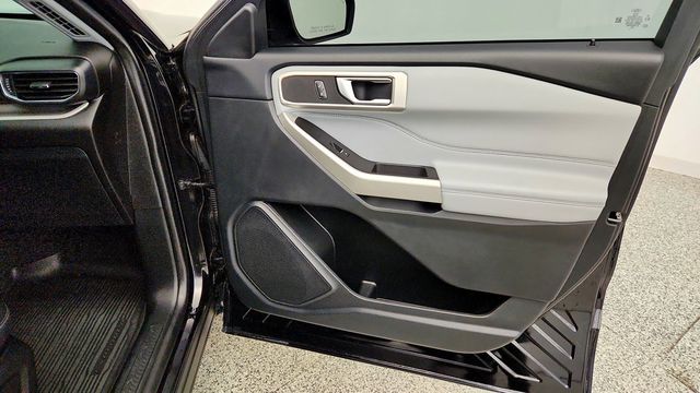 2022 Ford Explorer XLT 4WD w/ Sport Appearance Pkg, Moonroof & Co-Pilot360 Assist+ - 23088802 - 27