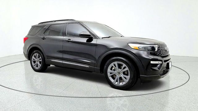 2022 Ford Explorer XLT 4WD w/ Sport Appearance Pkg, Moonroof & Co-Pilot360 Assist+ - 23088802 - 2
