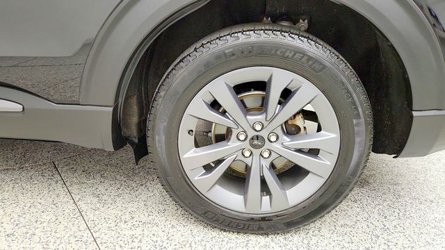 2022 Ford Explorer XLT 4WD w/ Sport Appearance Pkg, Moonroof & Co-Pilot360 Assist+ - 23088802 - 8