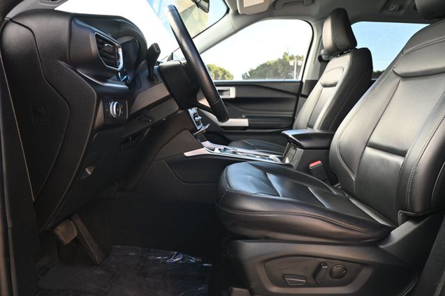 2022 Ford Explorer XLT Brand New Tires No Accidents Reported to Carfax - 22746554 - 11