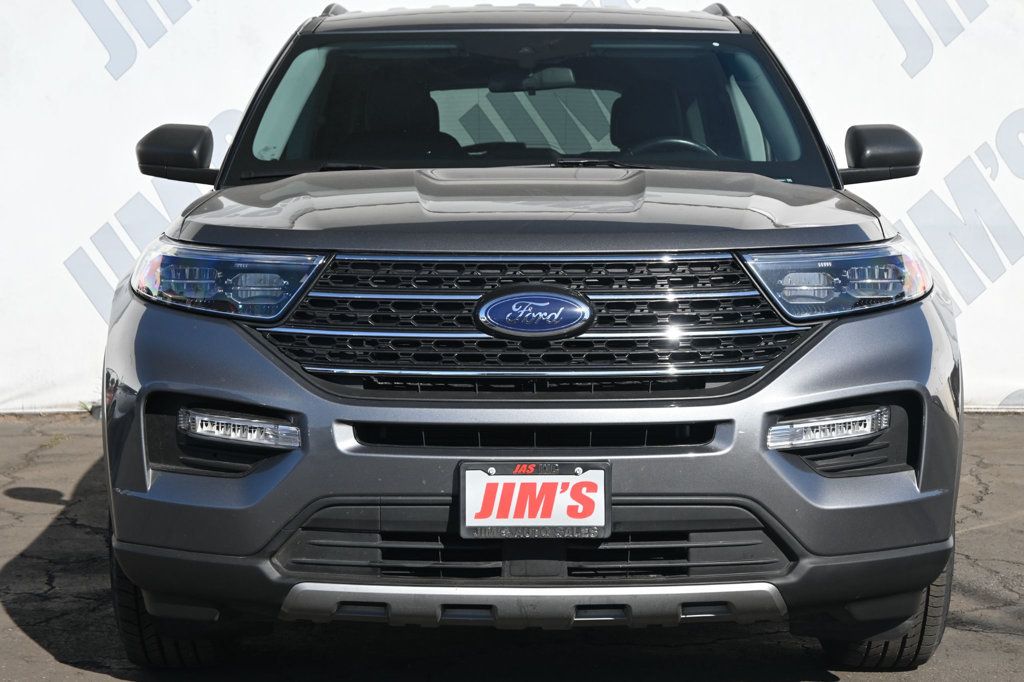 2022 Ford Explorer XLT photo 2