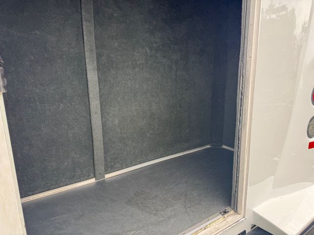 2022 Ford E-350 Cutaway Non-CDL Wheelchair Shuttle Bus For Adults Seniors Church & Handicapped Transportation - 22917747 - 11