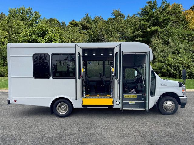 2022 Ford E-350 Cutaway Non-CDL Wheelchair Shuttle Bus For Adults Seniors Church & Handicapped Transportation - 22917747 - 16