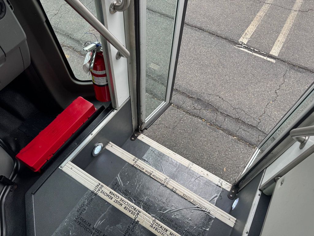 2022 Ford E-350 Cutaway Non-CDL Wheelchair Shuttle Bus For Adults Seniors Church & Handicapped Transportation - 22917747 - 26