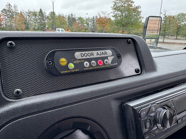 2022 Ford E-350 Non-CDL Wheelchair Shuttle Bus Reconditioned For Adults Seniors Church & Handicapped Transportation - 22917747 - 33