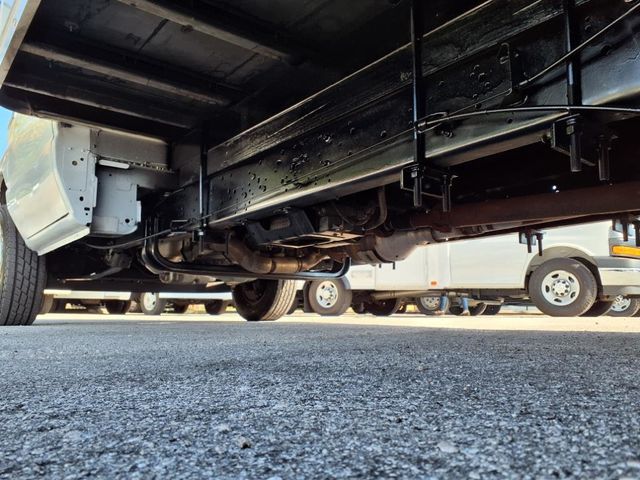 2022 Ford E-Series Cutaway 14' Box Van w/Liftgate - 22895515 - 30