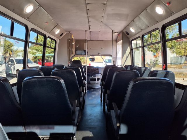 2022 Ford E-Series Cutaway 26 Passenger Shuttle Bus - 22976801 - 17