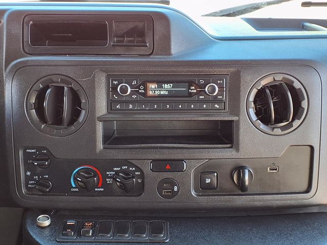 2022 Ford E-Series Cutaway 26 Passenger Shuttle Bus - 22976801 - 21