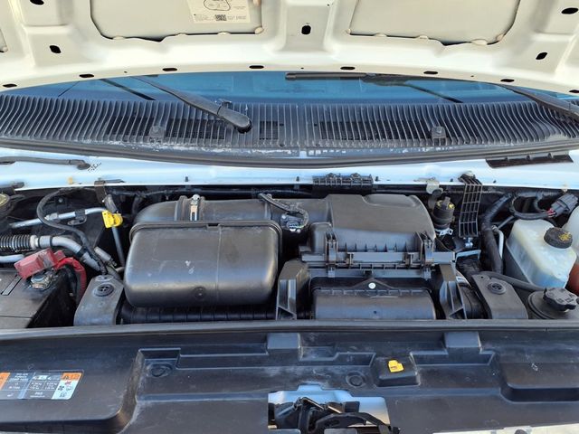 2022 Ford E-Series Cutaway 26 Passenger Shuttle Bus - 22976801 - 27