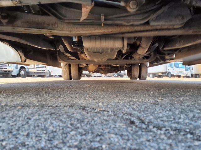 2022 Ford E-Series Cutaway 26 Passenger Shuttle Bus - 22976801 - 28