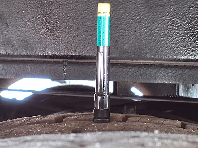 2022 Ford E-Series Cutaway 26 Passenger Shuttle Bus - 22976801 - 40