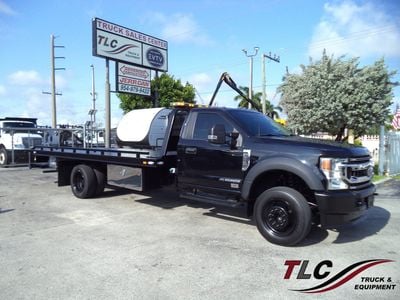 2022 Ford F600
