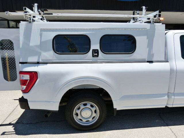 2022 Ford F-150 5.0L V8 GAS*"KNAPHEIDE" TOPPER WITH DUAL DROP-DOWN LADDER RACK!! - 23057359 - 24