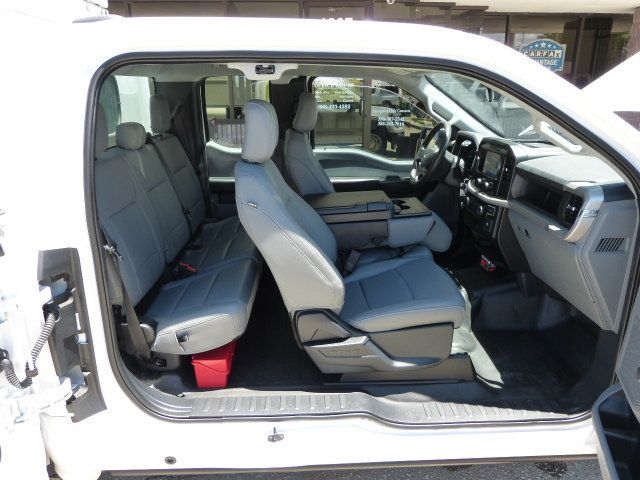 2022 Ford F-150 5.0L V8 GAS*"KNAPHEIDE" TOPPER WITH DUAL DROP-DOWN LADDER RACK!! - 23057359 - 29