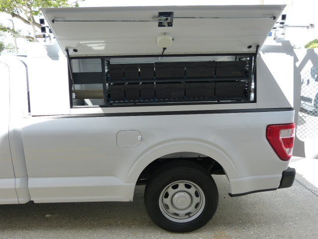 2022 Ford F-150 5.0L V8 GAS*"KNAPHEIDE" TOPPER WITH DUAL DROP-DOWN LADDER RACK!! - 23078253 - 17
