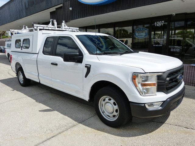 2022 Ford F-150 5.0L V8 GAS*"KNAPHEIDE" TOPPER WITH DUAL DROP-DOWN LADDER RACK!! - 23078253 - 5