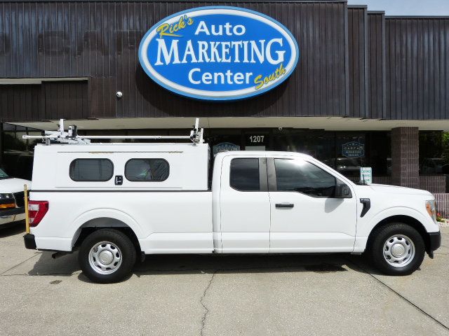 2022 Ford F-150 5.0L V8 GAS*"KNAPHEIDE" TOPPER WITH DUAL DROP-DOWN LADDER RACK! - 23086152 - 1
